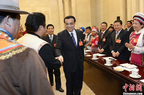 李克強(qiáng)參加云南代表團(tuán)審議3