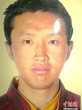 畏罪潛逃的犯罪嫌疑人血呷?！【教峁z