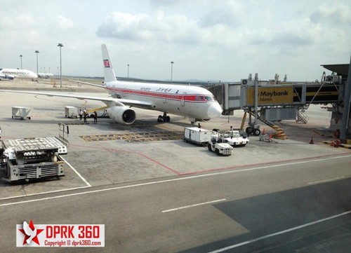 亞蘭還乘坐了一架圖-204客機，他被告知這架飛機僅使用了4年。