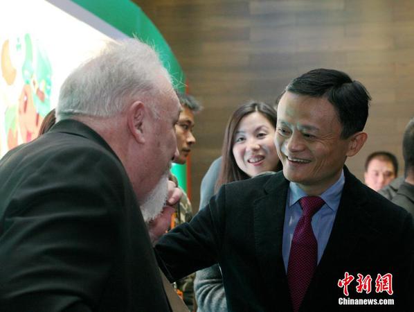 12月12日，愛(ài)爾蘭總統(tǒng)希金斯造訪(fǎng)阿里巴巴總部。2