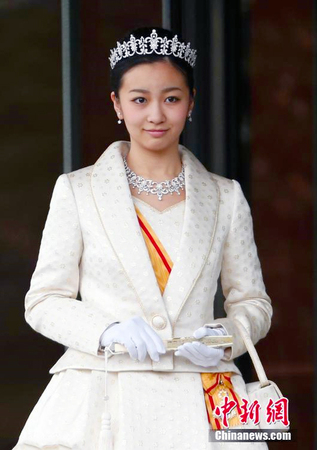 日本天皇孫女20歲生日亮相-長(zhǎng)相甜美2