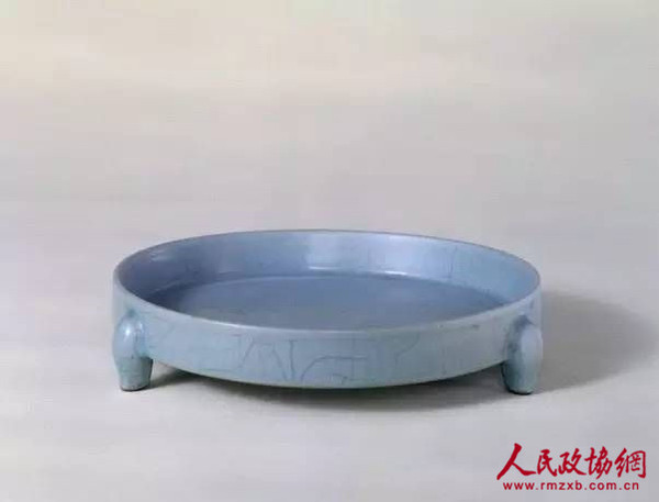 宋汝窯天青釉三足樽承盤(pán)_副本
