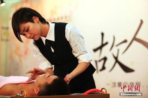 馬鈴薯學院引熱議高?！傲眍悺睂I(yè)只為博眼球？