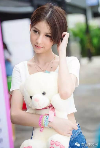 泰國(guó)美艷人妖徹底變性 成真正女人