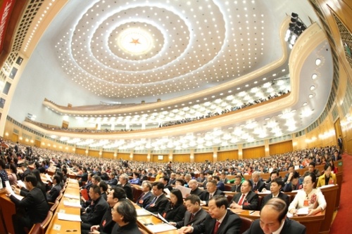 新華社照片，北京，2016年3月16日 
    十二屆全國人大四次會議在北京閉幕 
    3月16日，第十二屆全國人民代表大會第四次會議在北京人民大會堂舉行閉幕會。
    新華社記者 陳建力 攝