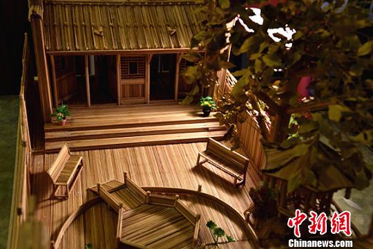 竹簽版“春秋祠”?！√K忠國　攝