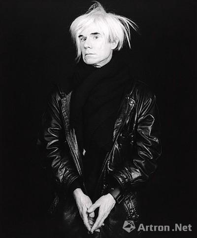 Robert Mapplethorpe 《Andy Warhol 》(1987)，2006年拍得64.32萬美元。