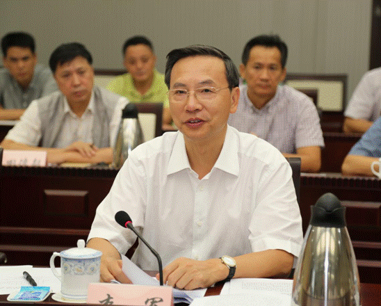 中央統(tǒng)戰(zhàn)工作領(lǐng)導(dǎo)小組調(diào)研檢查組聽取我省專題匯報(bào)