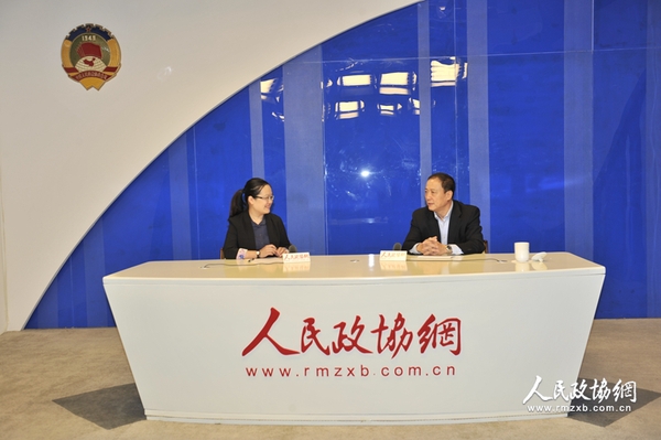 10月10日，北京市東城區(qū)政協(xié)主席邵鵬做客人民政協(xié)網(wǎng)，參與錄制“委員會客廳”。2
