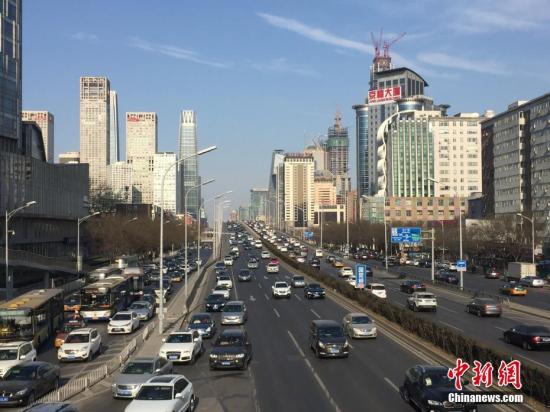 藍天下的北京。<a target='_blank' href='http://www.chinanews.com/'>中新社</a>記者 崔楠 攝