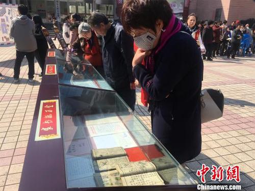 寧波鎮(zhèn)海曬百余封家書(shū)舊書(shū)信里重溫慢時(shí)光