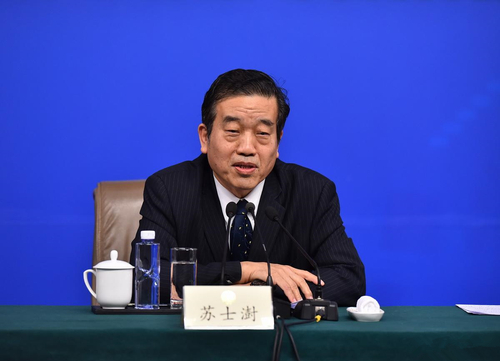 全國政協(xié)常委、全國政協(xié)書畫室副主任，中國書法家協(xié)會主席蘇士澍_副本