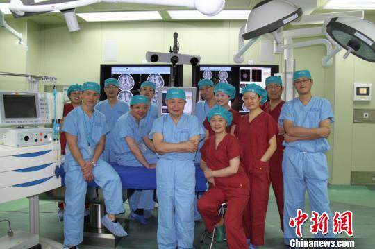 上海醫(yī)學專家新研究：腦功能區(qū)腦腫瘤手術致殘率降低90%