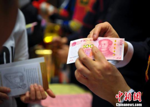 多地上調(diào)最低工資標(biāo)準(zhǔn)。(資料圖)劉新 攝