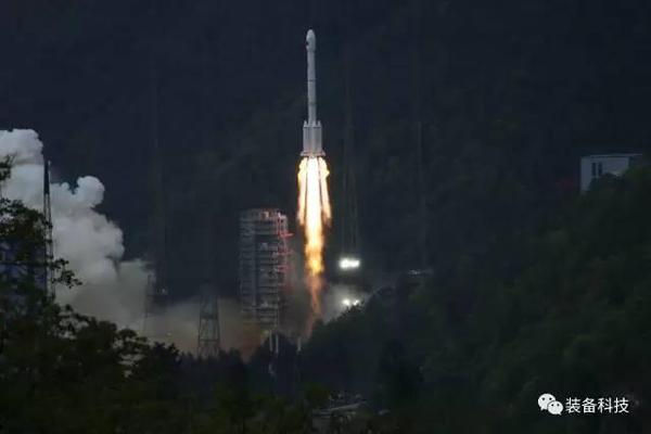 中國(guó)發(fā)射首顆高通量通信衛(wèi)星 飛機(jī)高鐵WiFi就靠它了