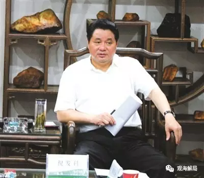 對(duì)于商人、老板的“雅贈(zèng)”，倪發(fā)科從不拒絕