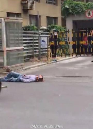 北京海淀一路人被大風(fēng)刮落的墜物砸中頭部身亡