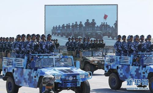 7月30日，慶祝中國人民解放軍建軍90周年閱兵在位于內(nèi)蒙古的朱日和訓(xùn)練基地舉行。中共中央總書記、國家主席、中央軍委主席習(xí)近平檢閱部隊(duì)并發(fā)表重要講話。這是海軍陸戰(zhàn)隊(duì)方隊(duì)。