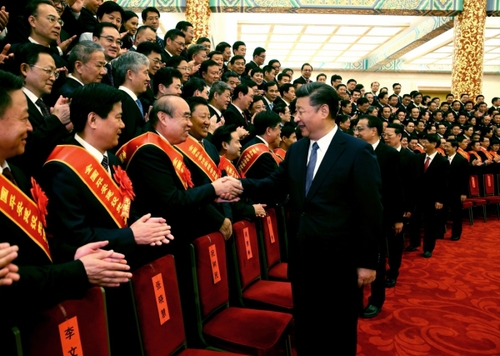 習(xí)近平會(huì)見(jiàn)全國(guó)社會(huì)治安綜合治理表彰大會(huì)代表