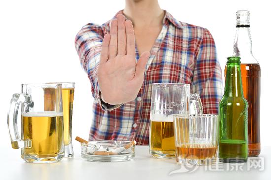 濃茶解酒傷心腎！酒后做這5件事會要命