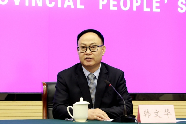 中國人民政治協(xié)商會(huì)議遼寧省委員會(huì)副秘書長(zhǎng)