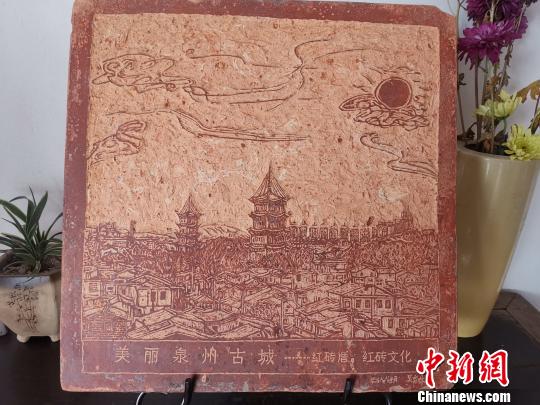 《美麗泉州古城》十分吸睛，展現(xiàn)了古老西街的人文縮影?！￡慅埳?攝