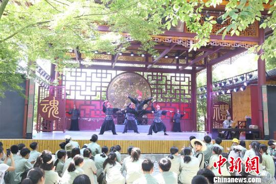 湖北秭歸：讓非遺回歸民間“活”起來(lái)