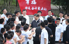 不忘初心，重整行裝再出發(fā)——習(xí)近平總書記在江西調(diào)研并主持召開推動中部地區(qū)崛起工作座談會紀(jì)實