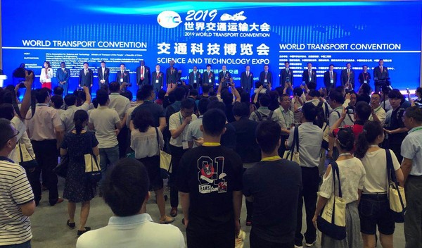 圖為：交通科技博覽會現(xiàn)場。