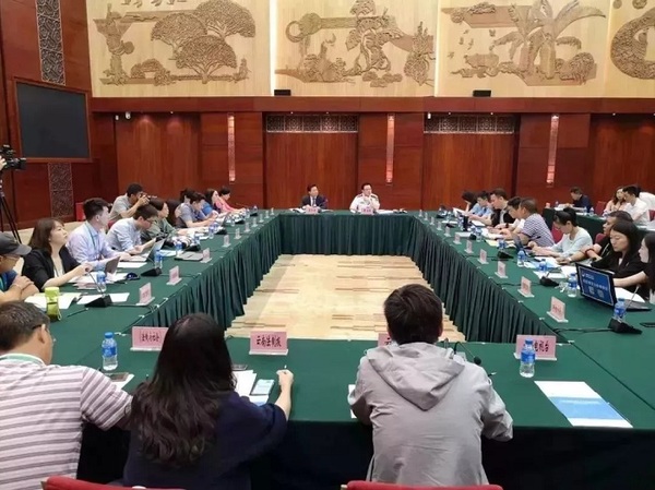 6月25日，國(guó)際禁毒日前夕，司法部在云南昆明召開(kāi)記者吹風(fēng)會(huì)，發(fā)布《中國(guó)司法行政戒毒工作發(fā)展報(bào)告》。