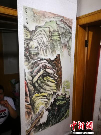 杜府仁作品《復興之路》?！±顣詡?攝