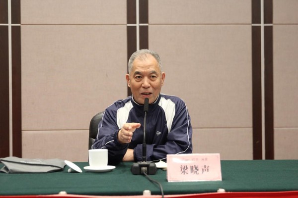 第十屆、十一屆、十二屆全國政協(xié)委員，當代著名作家、第十屆“茅盾文學(xué)獎”獲得者梁曉聲應(yīng)邀作了題為 “文化與文化建設(shè)”的專題講座。海盟攝影