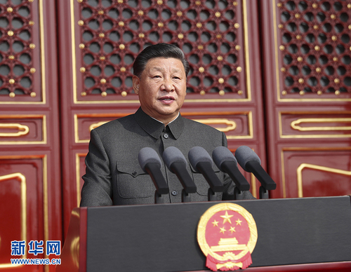 10月1日上午，慶祝中華人民共和國成立70周年大會(huì)在北京天安門廣場隆重舉行。中共中央總書記、國家主席、中央軍委主席習(xí)近平發(fā)表重要講話。 新華社記者 鞠鵬 攝