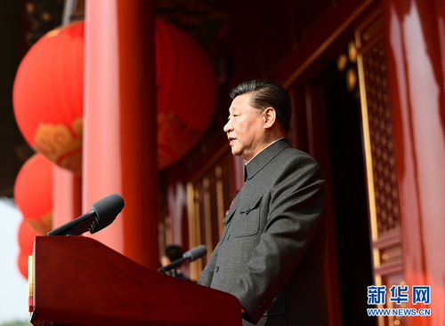 10月1日上午，慶祝中華人民共和國成立70周年大會(huì)在北京天安門廣場隆重舉行。中共中央總書記、國家主席、中央軍委主席習(xí)近平發(fā)表重要講話。 新華社記者 謝環(huán)馳 攝