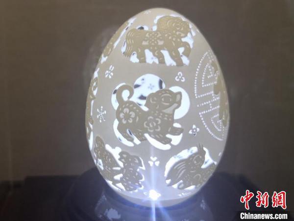 工藝美術大師作品展示。　阿琳娜 攝
