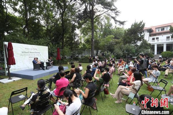 法國(guó)駐滬總領(lǐng)事官邸巴賽別墅首次向民眾開(kāi)放。　張亨偉 攝