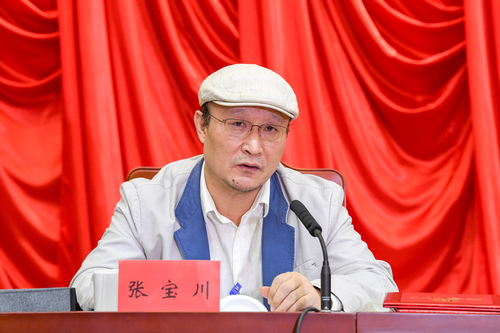人民政協(xié)報(bào)社黨委副書(shū)記、副總編輯張寶川發(fā)言