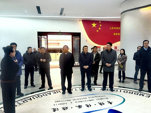 2. 2024年11月19日，青海省政協(xié)黨組書記、主席公保扎西等一行到海東市圍繞“挖掘與弘揚各民族傳統(tǒng)生態(tài)理念，強(qiáng)化守護(hù)為先的生態(tài)意識”開展專題調(diào)研并召開座談會。市政協(xié)黨組書記、主席桑文俊等參加座談。