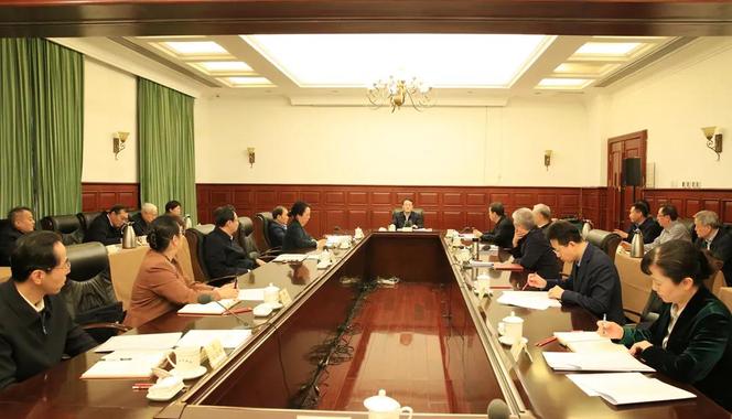 天津市政協(xié)召開十五屆四十次主席會(huì)議